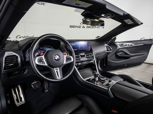 Used 2020 BMW M8 Convertible image 23
