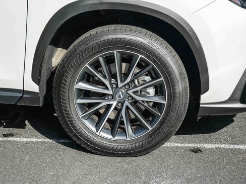 Used 2025 Lexus NX 250 FWD w/ Accessory Package (Z1) image 10