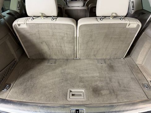 Used 2013 Audi Q7 TDI Prestige AWD/4WD image 24