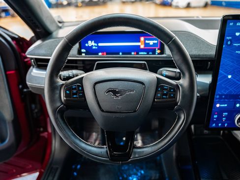 Certified 2025 Ford Mustang Mach-E GT AWD/4WD image 28