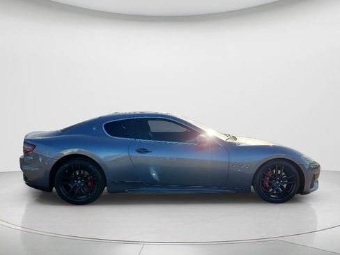 Used 2018 Maserati GranTurismo MC image 3