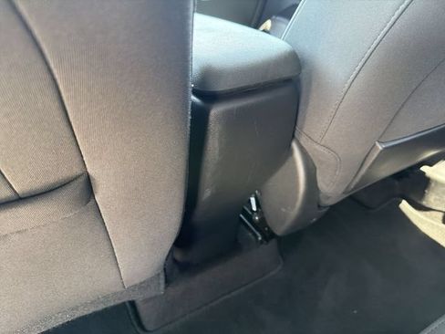 Used 2023 Chevrolet TrailBlazer LT FWD image 22