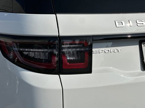 Used 2024 Land Rover Discovery Sport S image 14