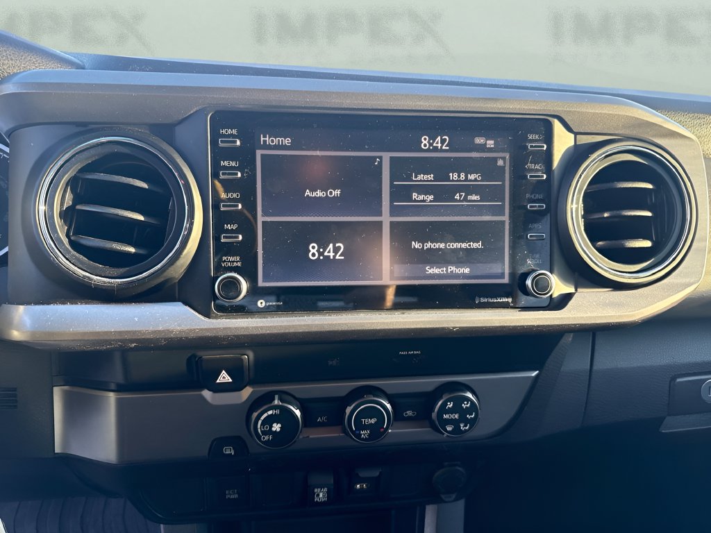 Used 2020 Toyota Tacoma SR5 RWD image 12