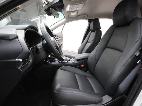 Used 2023 MAZDA CX-30 AWD 2.5 S w/ Preferred Package image 12