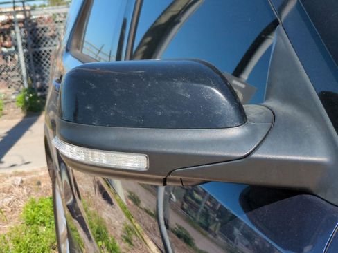 Used 2016 Ford Explorer XLT w/ Equipment Group 202A image 11