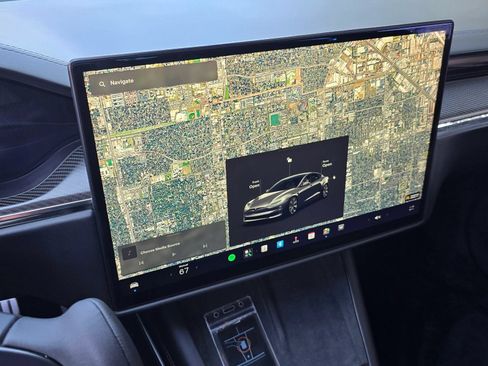 Used 2021 Tesla Model S Plaid AWD/4WD image 19