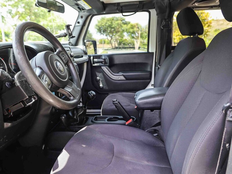 Used 2014 Jeep Wrangler Sport AWD/4WD image 19