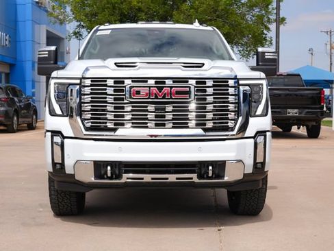New 2026 GMC Sierra 2500 Denali w/ Denali Reserve Package AWD/4WD image 8