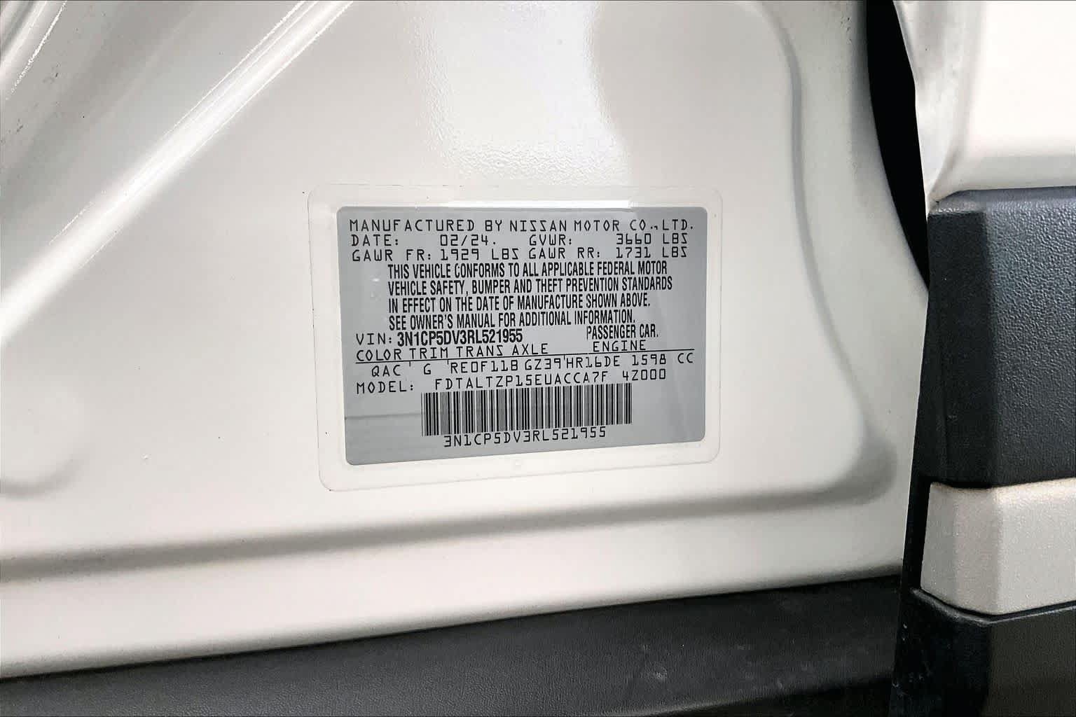Certified 2024 Nissan Kicks SR w/ SR Premium Package FWD image 33