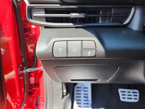 New 2025 Hyundai Elantra SEL image 21