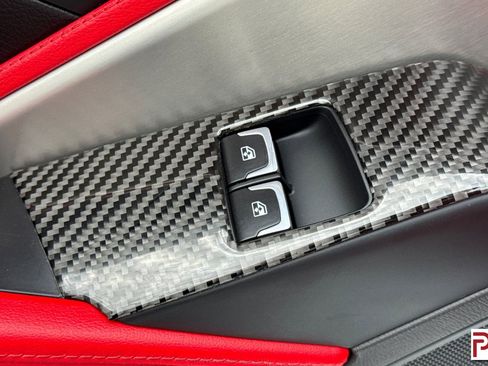 Used 2019 Chevrolet Corvette Z06 RWD image 13