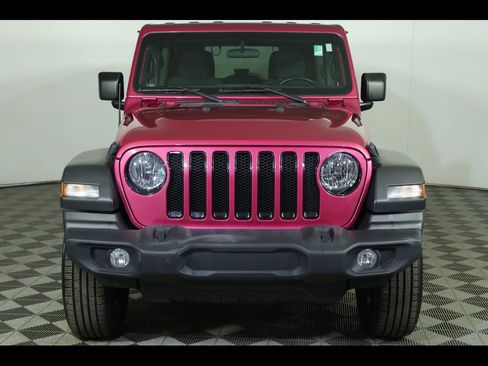 Used 2022 Jeep Wrangler Unlimited Sport image 16