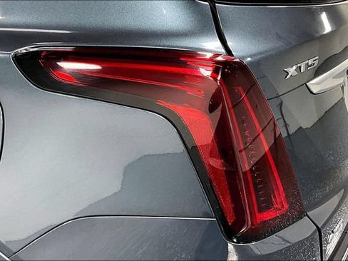 Used 2020 Cadillac XT5 Premium Luxury AWD/4WD image 22