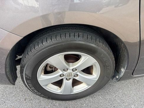 Used 2012 Toyota Sienna LE FWD image 25