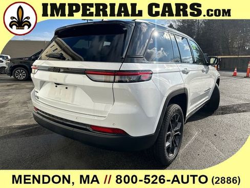 New 2025 Jeep Grand Cherokee Limited image 15