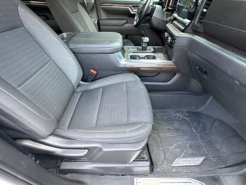 Used 2023 Chevrolet Silverado 1500 LT RWD image 14