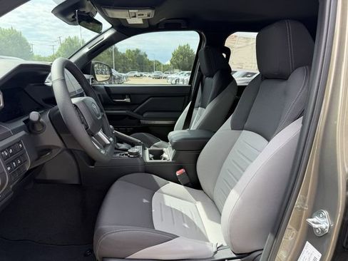 New 2026 Toyota Tacoma TRD Off-Road AWD/4WD image 24