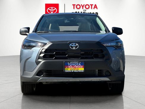New 2026 Toyota Corolla Cross L image 8