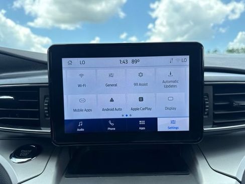 Used 2022 Ford Explorer XLT w/ Equipment Group 202A RWD image 34
