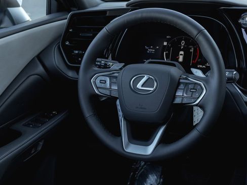 Used 2026 Lexus TX 350 AWD w/ Technology Package image 26