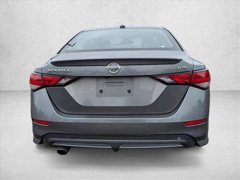Used 2020 Nissan Sentra SR w/ Premium Package FWD image 6