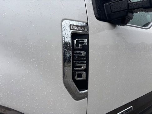 Used 2017 Ford F250 King Ranch w/ King Ranch Ultimate Package AWD/4WD image 10