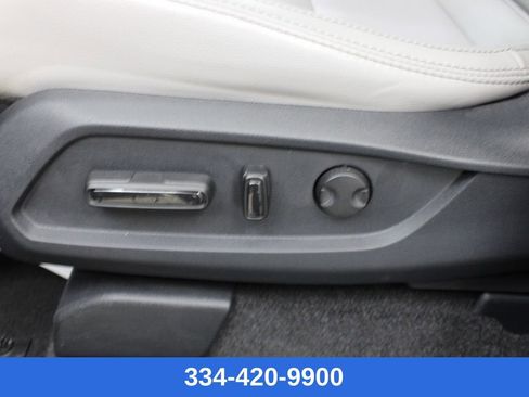 Used 2024 Honda Pilot EX-L image 18