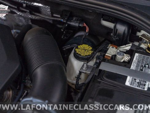 Used 2022 Volkswagen Golf R image 33