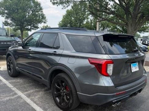 Used 2020 Ford Explorer ST w/ ST High-Performance Pack AWD/4WD image 2