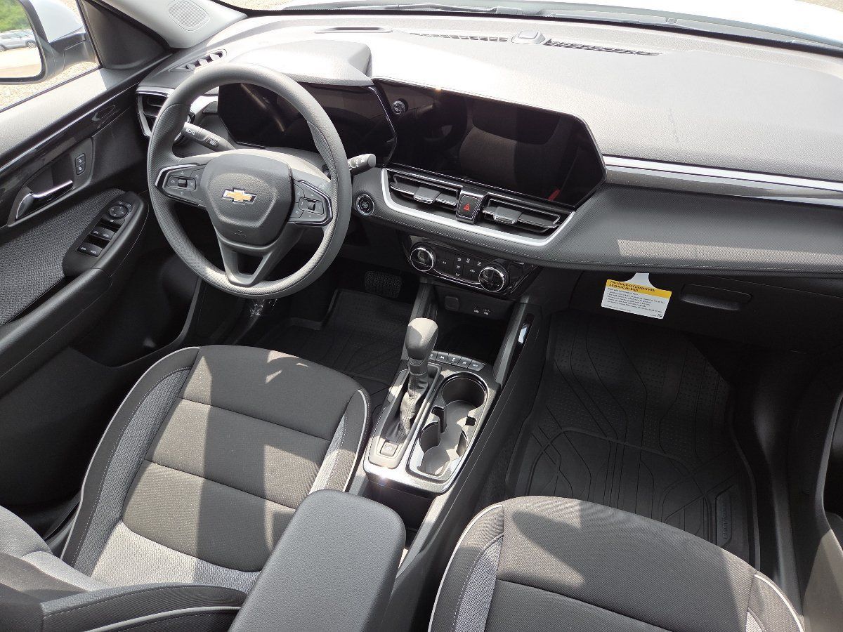 New 2026 Chevrolet TrailBlazer LT AWD/4WD image 23