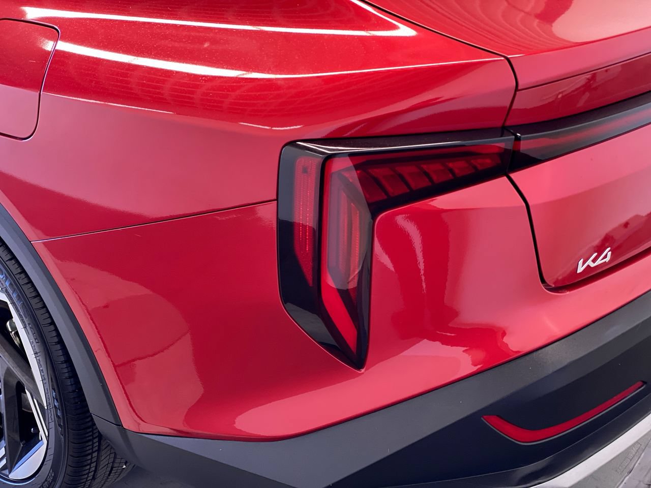 Certified 2025 Kia K4 EX FWD image 9