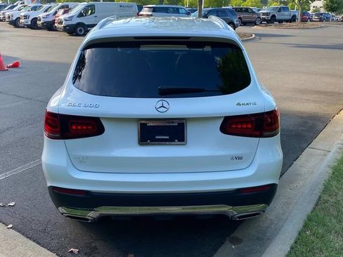 Used 2021 Mercedes-Benz GLC 300 4MATIC image 32