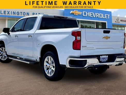Used 2022 Chevrolet Silverado 1500 LTZ w/ LTZ Premium Package AWD/4WD image 2