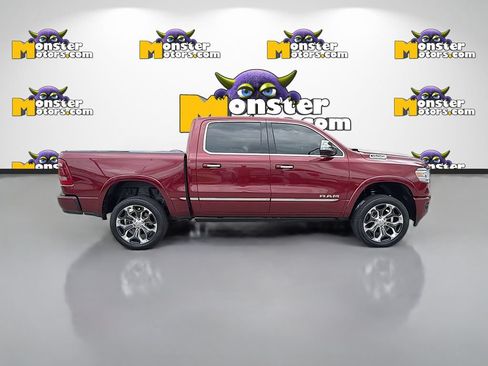 Used 2022 RAM 1500 Limited w/ Body-Colour Bumper Group AWD/4WD image 4