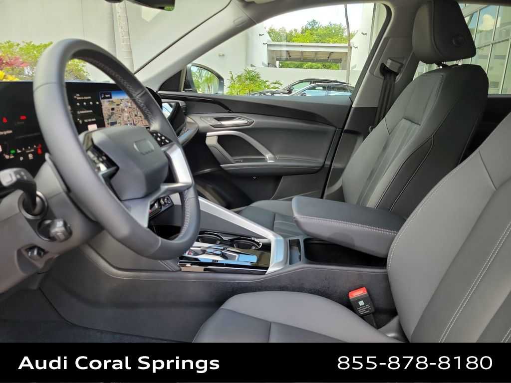 Used 2025 Audi Q5 Premium w/ Convenience Package AWD/4WD image 19