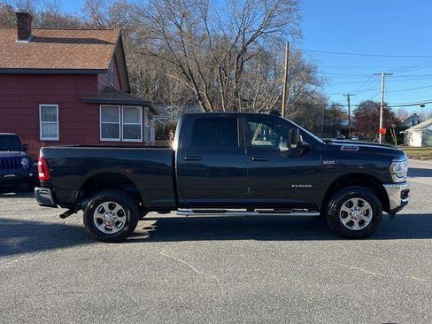 Used 2022 RAM 2500 Big Horn w/ Level C Equiment Group image 6