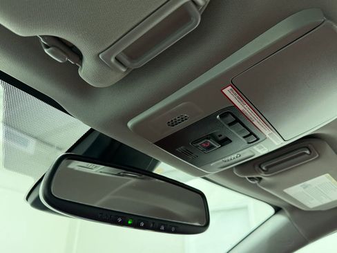 Used 2021 Toyota Camry XSE w/ Navigation Upgrade Package image 31