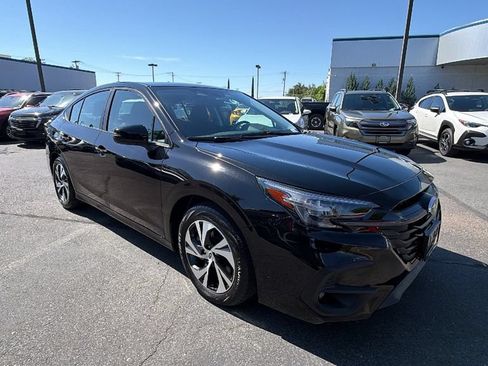 Used 2025 Subaru Legacy Premium AWD/4WD image 2