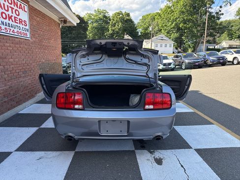 Used 2007 Ford Mustang GT RWD image 40