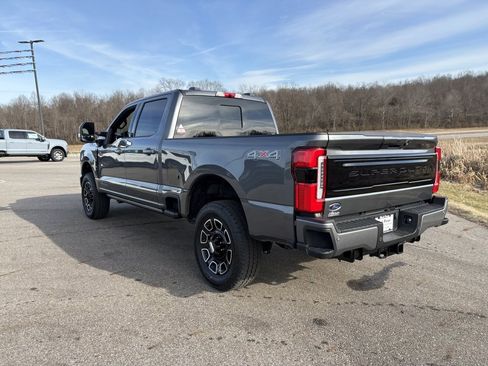 New 2026 Ford F350 Platinum image 3