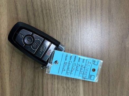 Used 2025 Ford Mustang Premium image 38