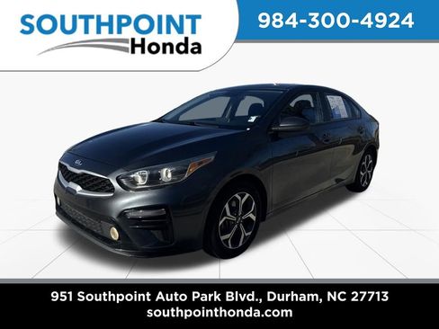 Used 2021 Kia Forte LXS image 3