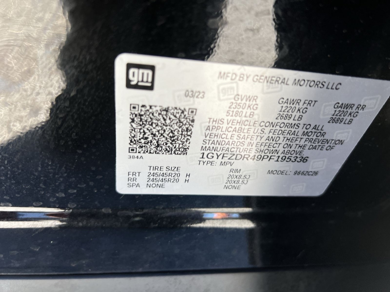 Used 2023 Cadillac XT4 Premium Luxury w/ Technology Package AWD/4WD image 28