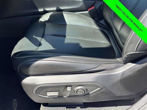 Used 2024 Jeep Grand Cherokee Limited w/ Black Appearance Package AWD/4WD image 5