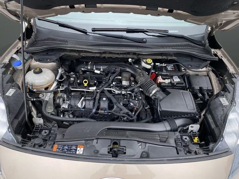 Used 2021 Ford Escape Titanium image 47