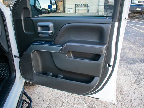 Used 2017 Chevrolet Silverado 1500 LT w/ Texas Edition image 33