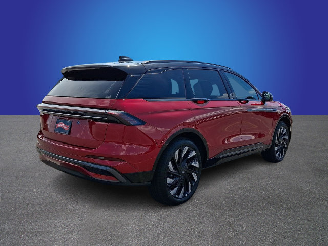 New 2026 Lincoln Nautilus Reserve w/ Jet Appearance Package AWD/4WD image 3