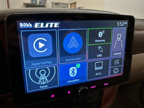 Used 1998 Lexus LX 470 4WD image 9