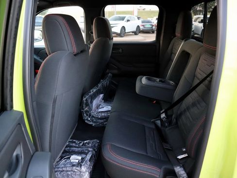 New 2026 Nissan Frontier PRO-4X w/ Pro-4x Convenience Package image 10